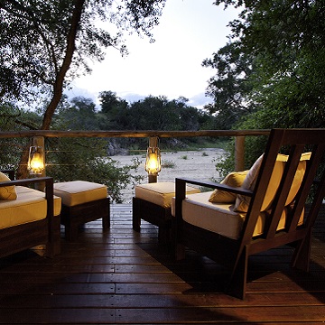 Rhino Post Safari Lodge